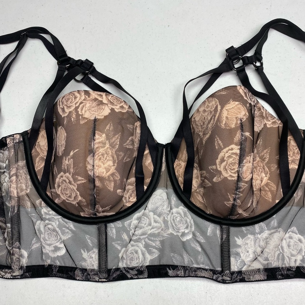 VS BLK FLORAL Long Bra, 36DD *P1080